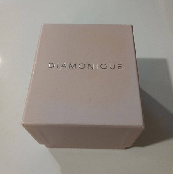 NWB QVC Diamonique Silvertone 3ATM Waterr Resistant Bracelet Wrist Watch - Picture 2 of 6